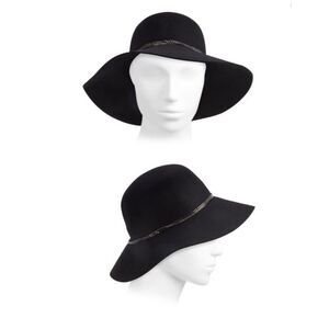 Saks Fifth Avenue | Accessories | Saks Fifth Avenue Black 